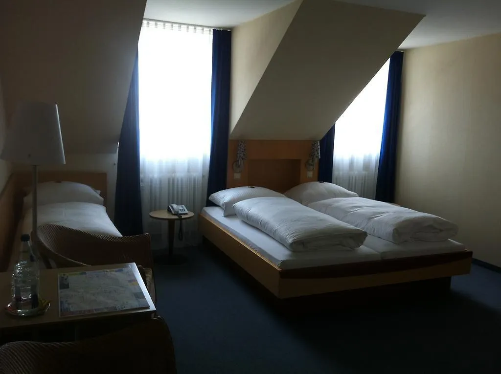 Hotel Hauser An Der Universitaet Munich