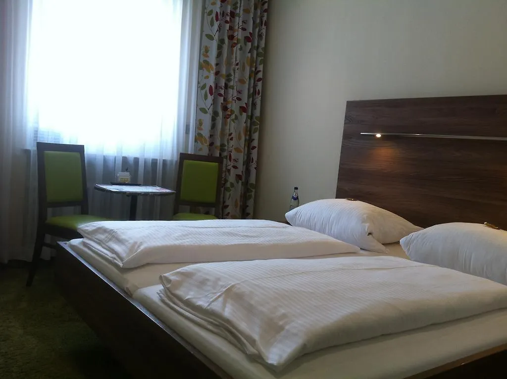 ***  Hotel Hauser An Der Universitaet Múnich Alemania
